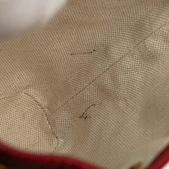 GUCCI Authentic Brown Leather Shoulder Bag - Picture 6 of 9